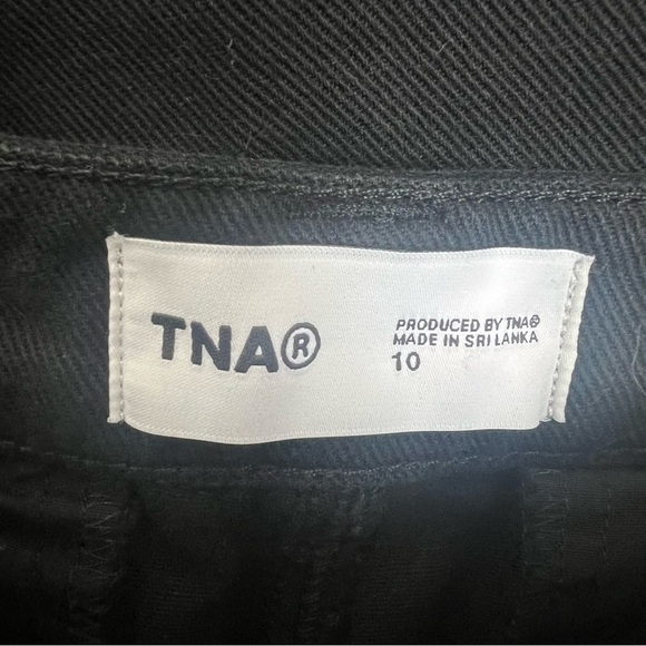 Aritzia TNA Cargo Supply Pants Black Size 10 B9 - Picture 8 of 9